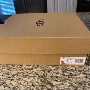 Ugg women’s Bailey customizable boot